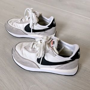 Nike Retro Sneakers